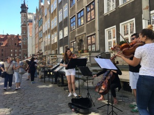String quartet on Saint Mary Street in Gdansk